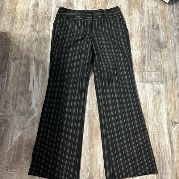 Express - Picture 4 of 7